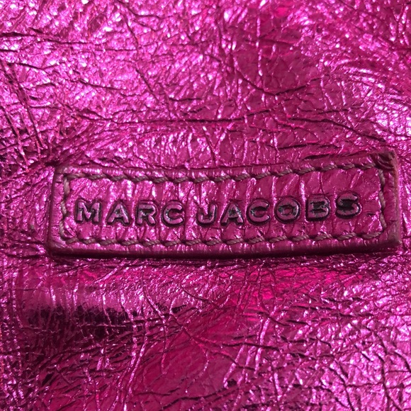 💕HOST PICK 💕Marc Jacobs Glitter Shoulder Bag - Picture 4 of 16